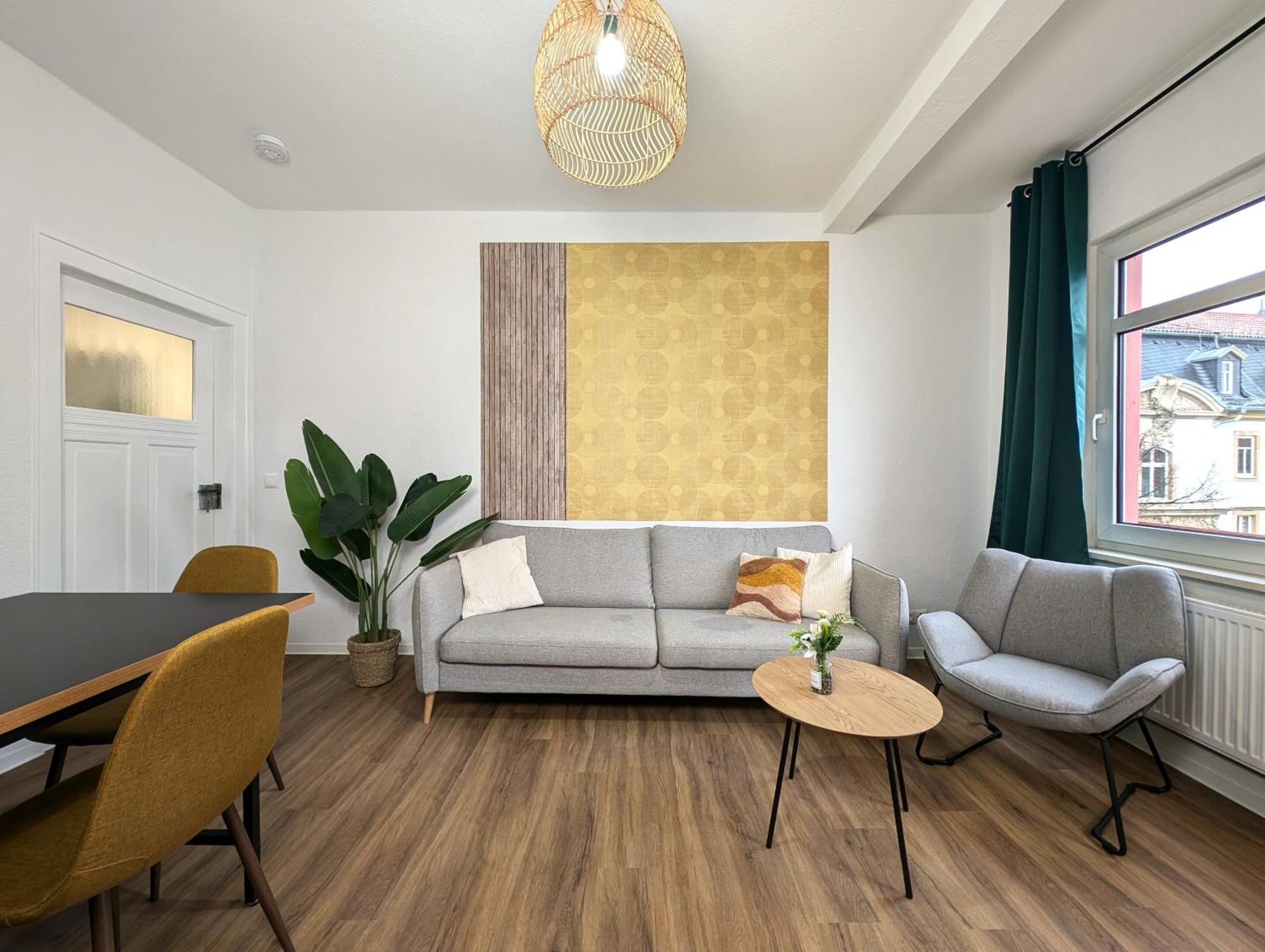 Bohnapartments - Topfmarkt Xxl Suiten - Neu In Top Zentrumslage, Vollausstattung, Wlan, Parkplaetze Ilmenau Buitenkant foto