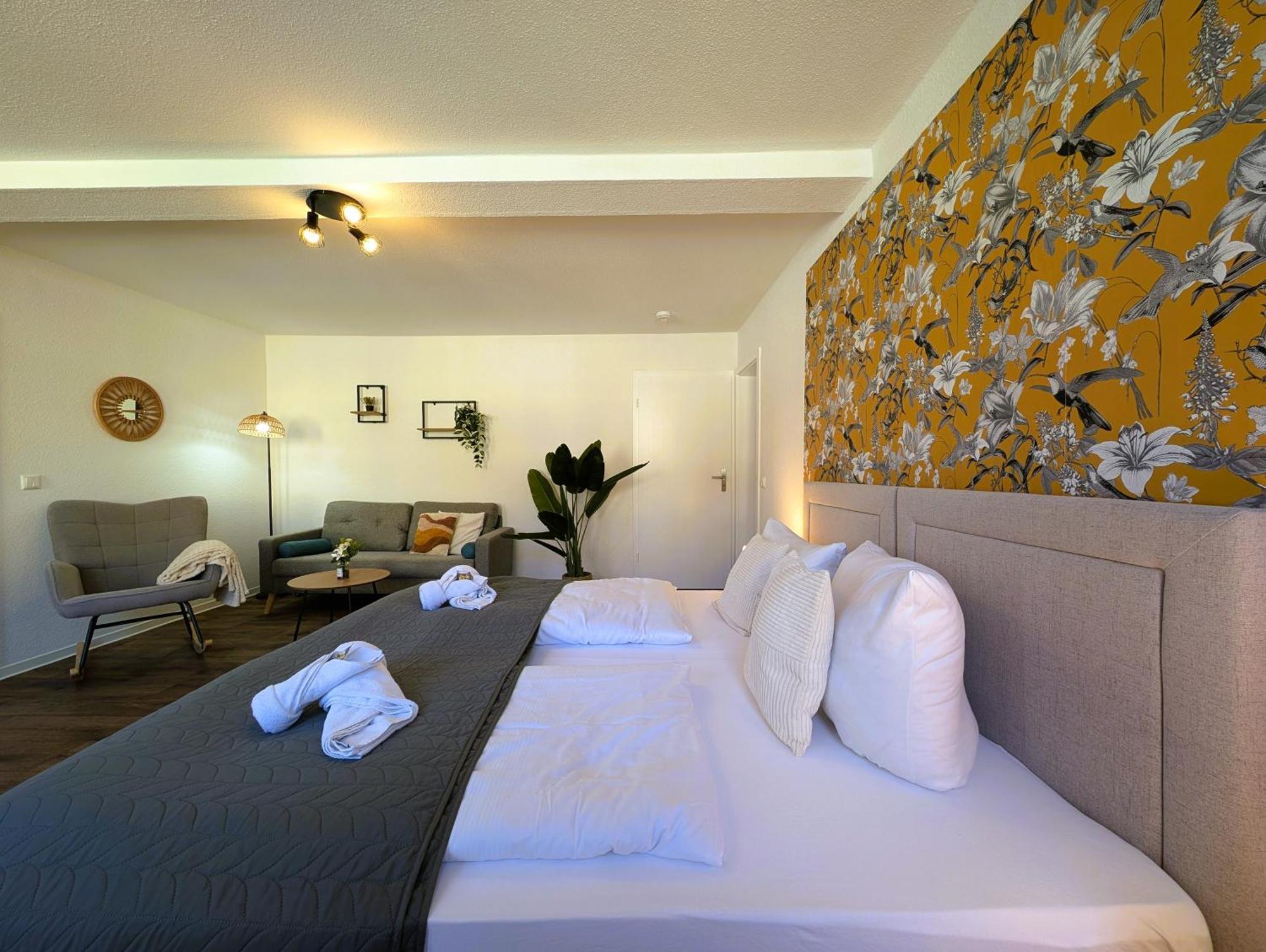 Bohnapartments - Topfmarkt Xxl Suiten - Neu In Top Zentrumslage, Vollausstattung, Wlan, Parkplaetze Ilmenau Buitenkant foto
