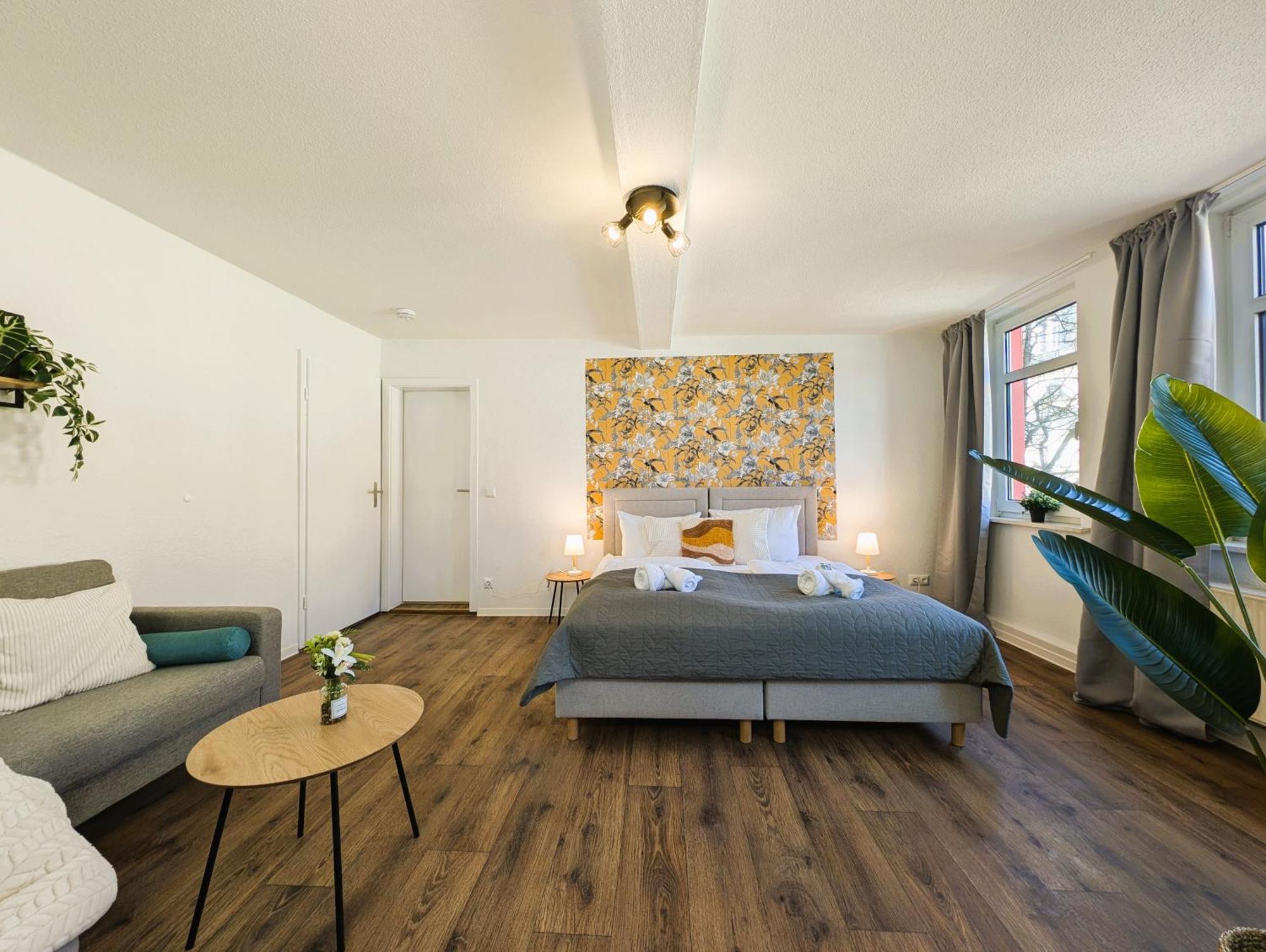 Bohnapartments - Topfmarkt Xxl Suiten - Neu In Top Zentrumslage, Vollausstattung, Wlan, Parkplaetze Ilmenau Buitenkant foto