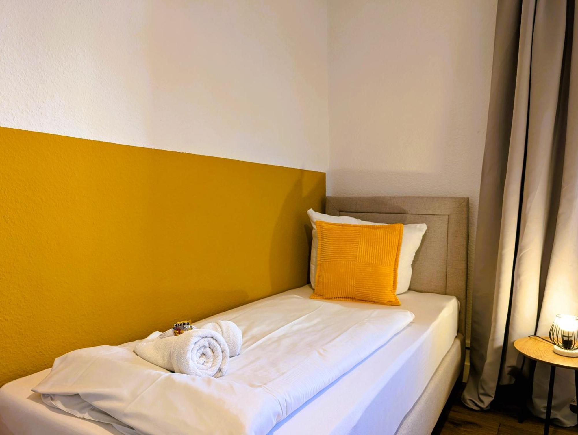 Bohnapartments - Topfmarkt Xxl Suiten - Neu In Top Zentrumslage, Vollausstattung, Wlan, Parkplaetze Ilmenau Buitenkant foto
